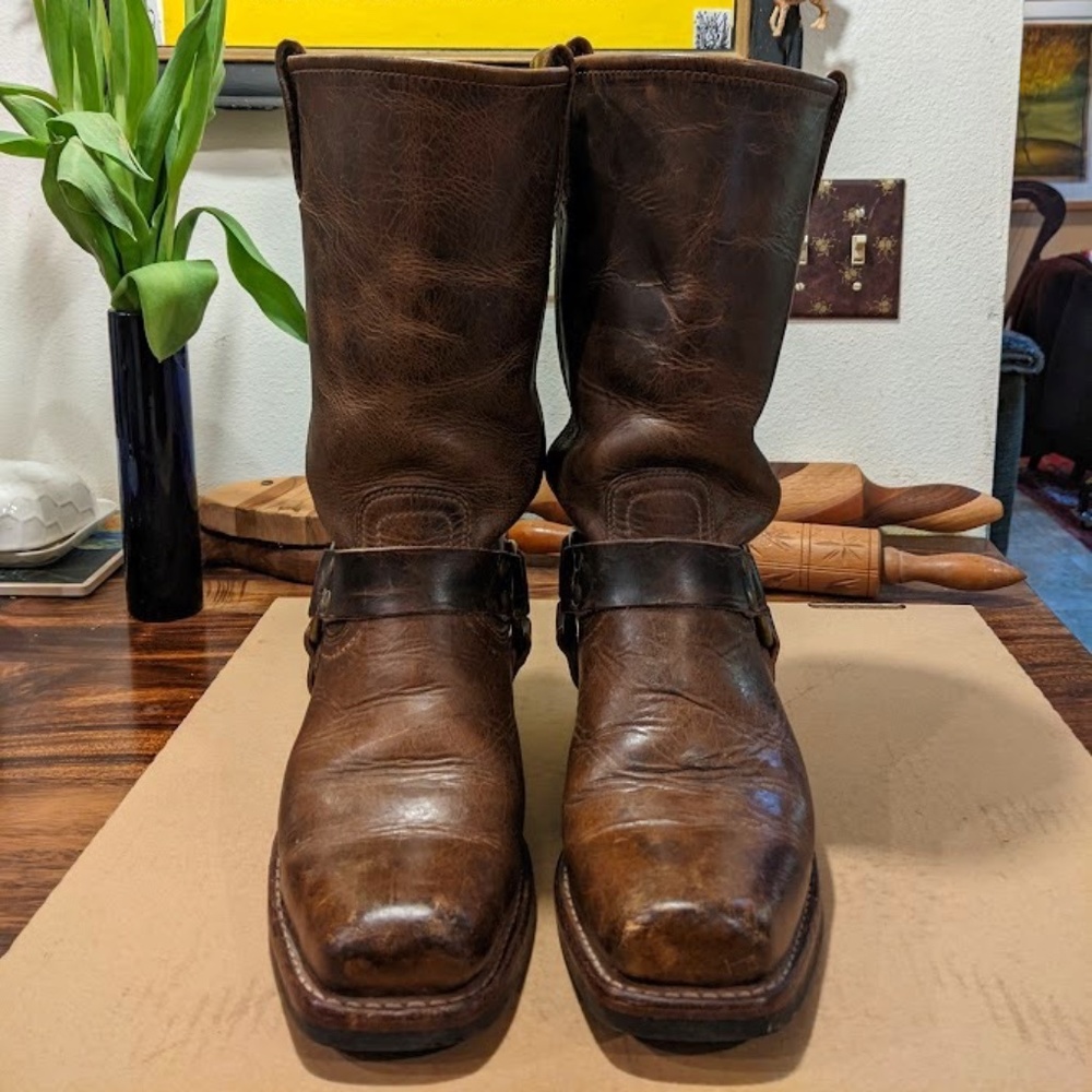 Frye Harness Boots Size 8 Women's